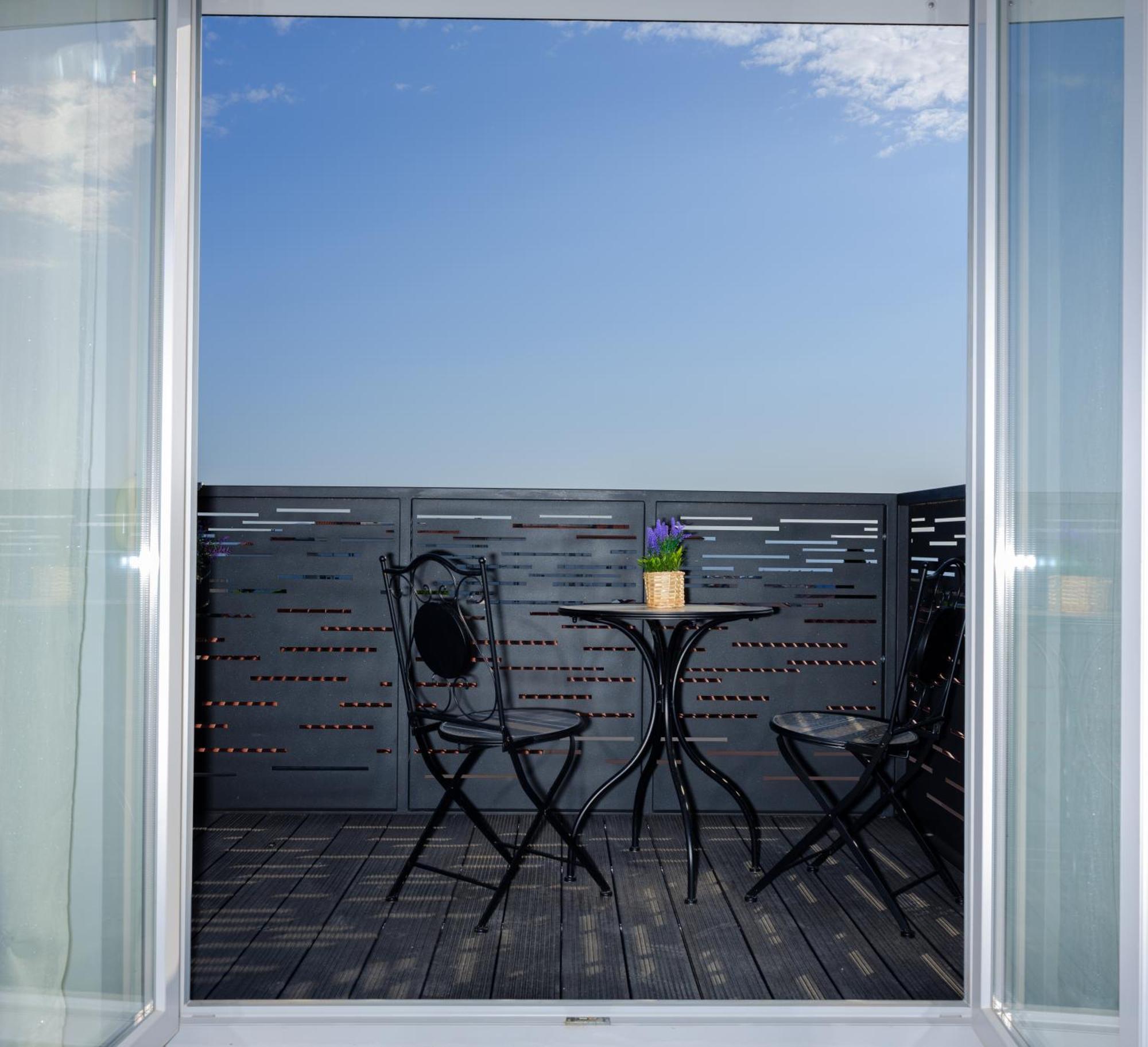 Seaview Apartments Roberta Zára Kültér fotó