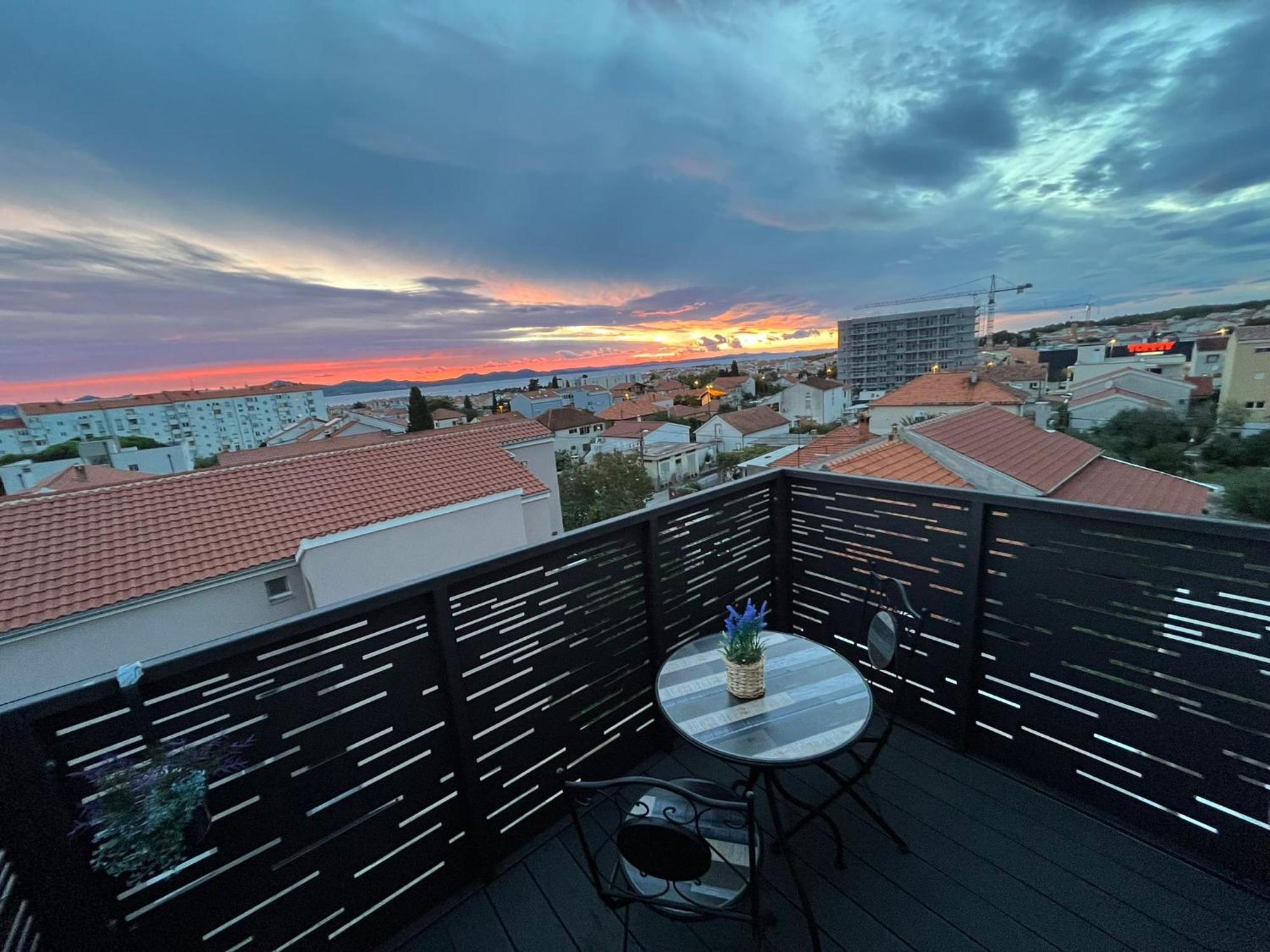 Seaview Apartments Roberta Zára Kültér fotó