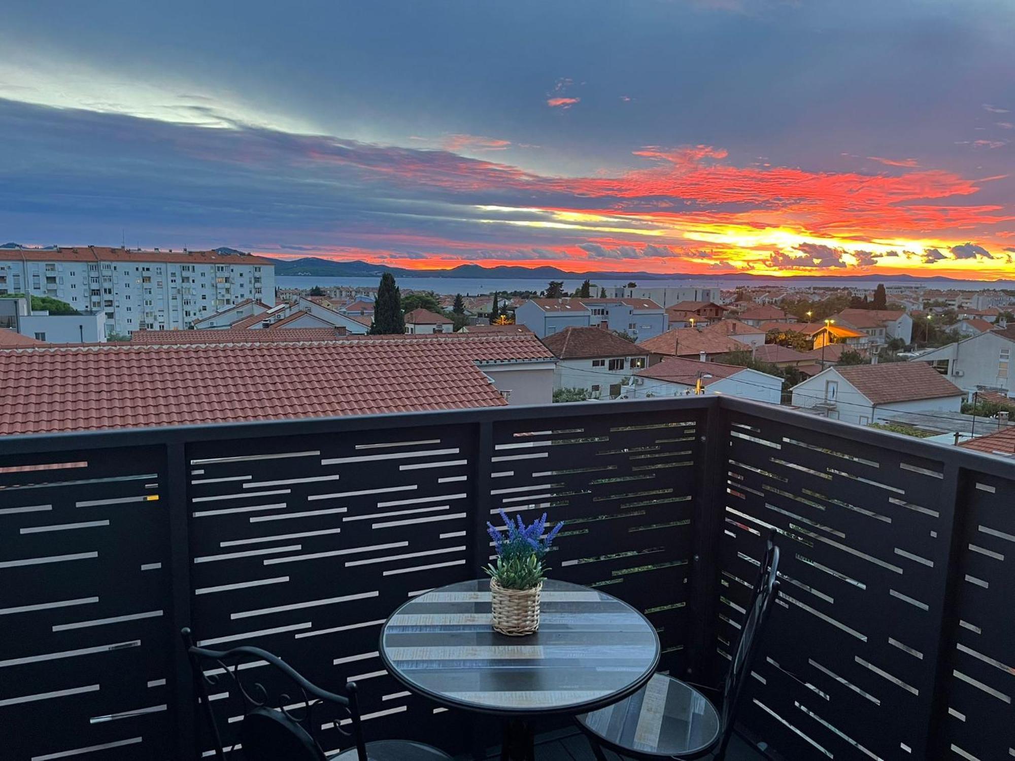 Seaview Apartments Roberta Zára Kültér fotó